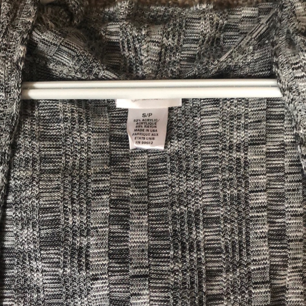 Cardigan - Picture 3 of 3